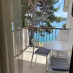 Vendégház And By The Sea Mali Lošinj