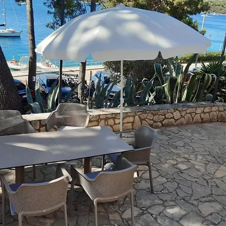 Guest house And By The Sea 4*