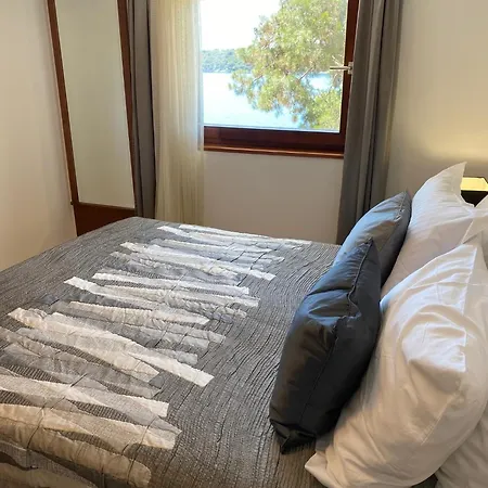 And By The Sea Guest house Mali Losinj
