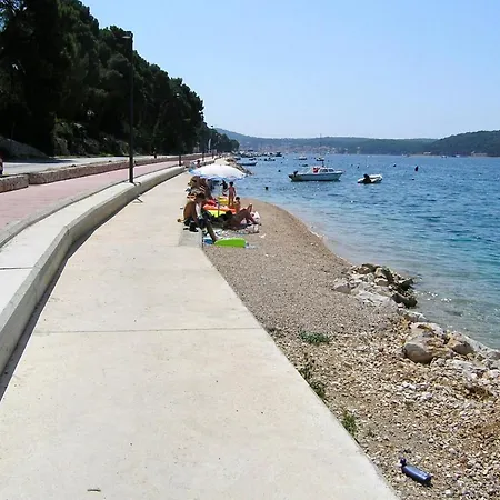 Guest house And By The Sea Mali Losinj