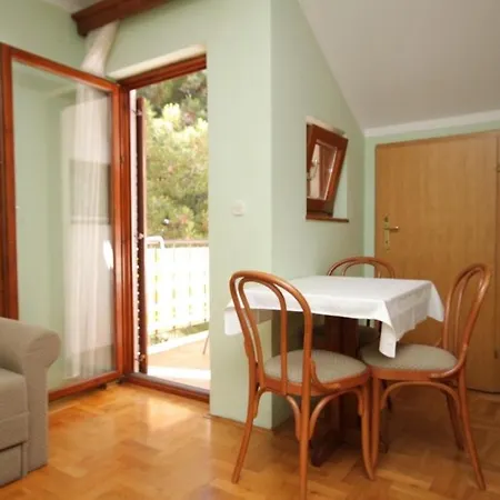 And By The Sea 4* Mali Losinj