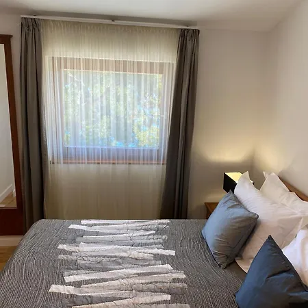 And By The Sea Pensionat 4*