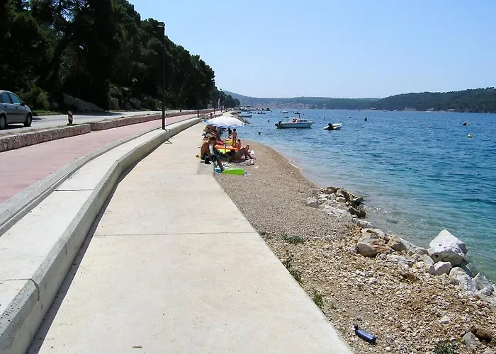 Gostinjska kuća And By The Sea Mali Losinj