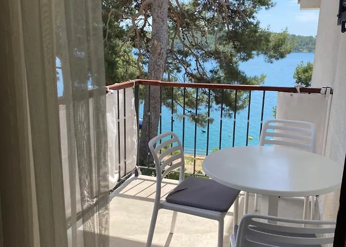 Gostinjska kuća And By The Sea Mali Losinj